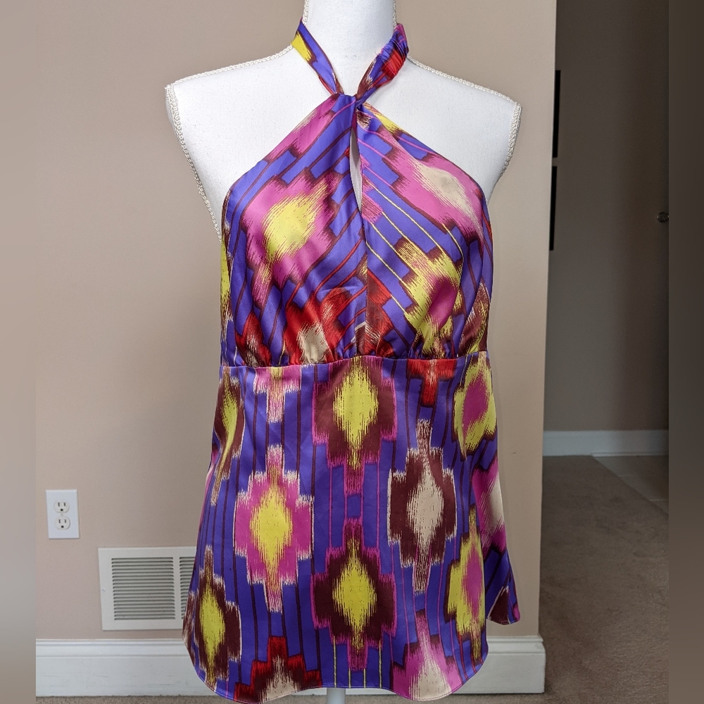 The Limited~Purple Sleeveless Blouse~Ruffled Neck~Open Back~MEDIUM